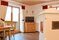 Wohnbereich in der Ferienwohnung Halsalm